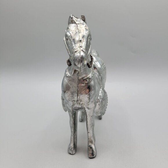 1950s Cast Metal Horse Figurine Saddle & Chain Details Silver Tone Finish - Picture 4 of 7